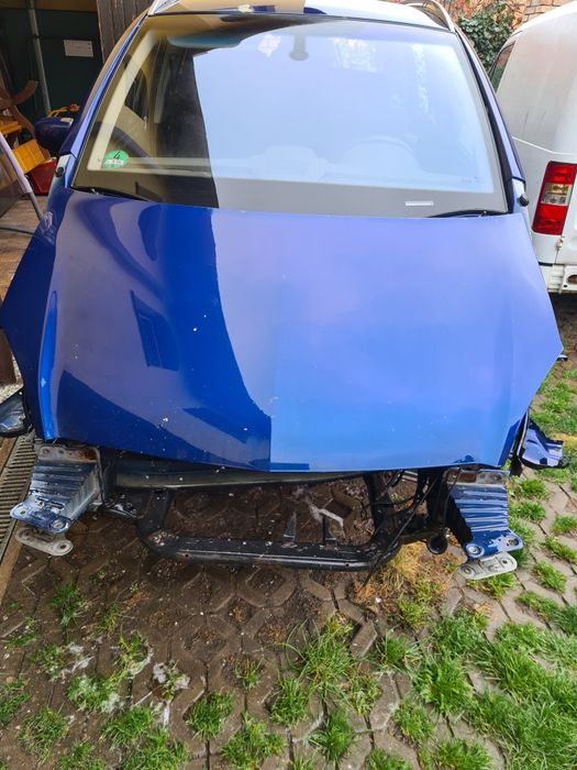 Caroserie ,sasiu ,uși.interior bord.