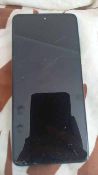 Продам самсунг а51