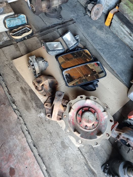 Бачок обывателя на  Мерседес  SK