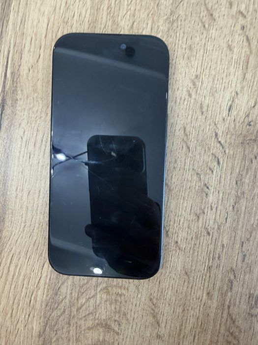 Iphone 16 pro на запчасти
