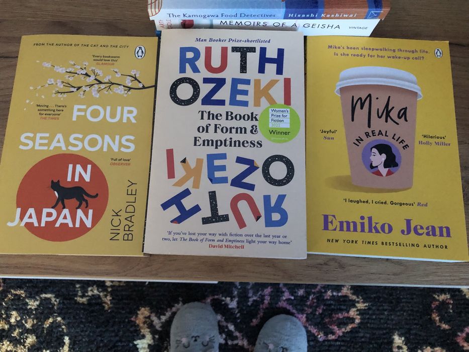 Книги на английски език