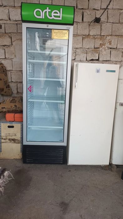 Продается Artel ветрина холодильник стойка