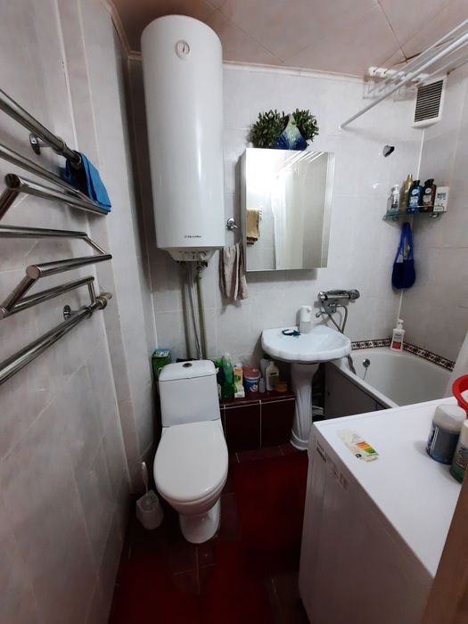 Продам 3-х комнатнау (6-67)