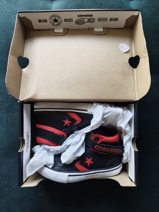 Детски обувки Converse за момче, 28 размер, чисто нови от САЩ!