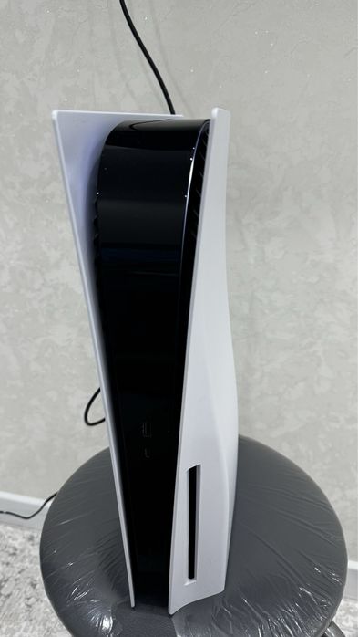 Продам Пс 5 с играми