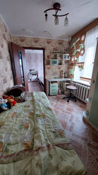 Продам квартиру 4-х комнатную