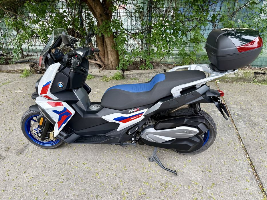 Scuter - BMW C400X - Sport - 2024 - TVA deductibil - Garantie BMW - Posibilitate preluare leasing (3500 Euro cu 146 Euro rata))