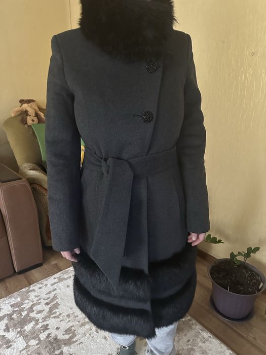 Пальто женское 42размер