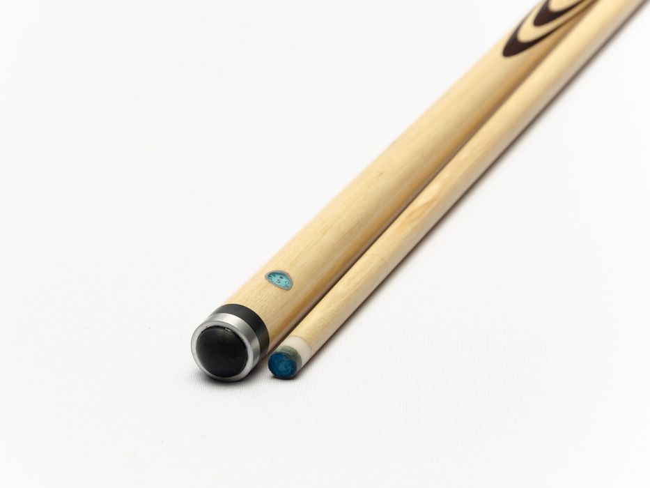 Бильярдный кий Батченко. Вес 710-730 грам, Скрутка: нержавеющая сталь