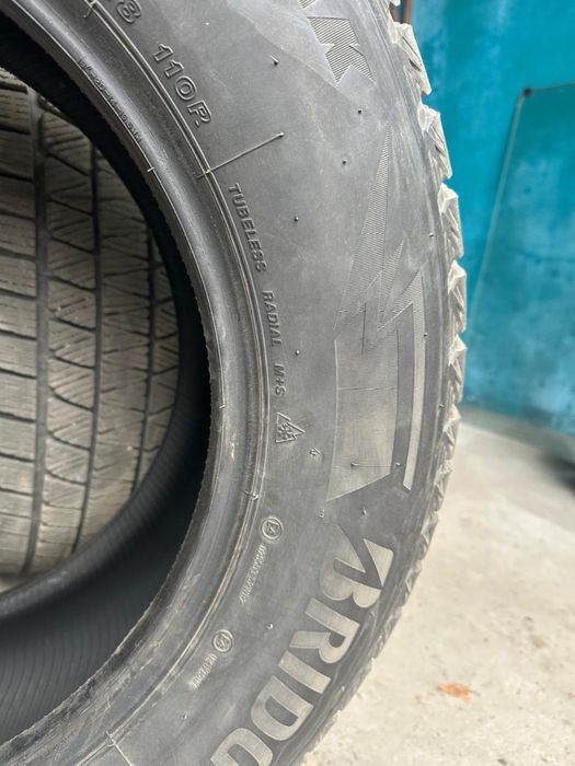 Резина BRIDGESTONE Blizzak 265/60/R18
