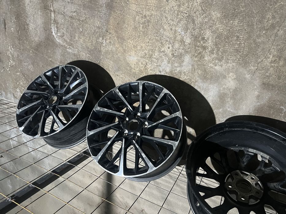 Продам диски R18