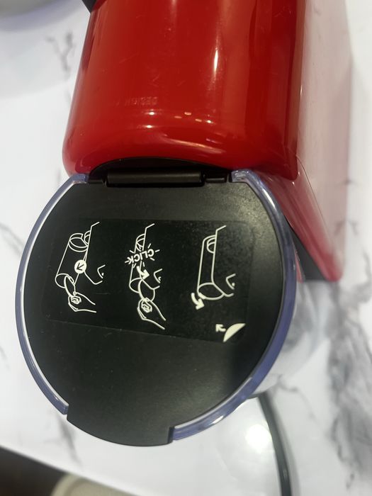 Кофе машинка капсюльную