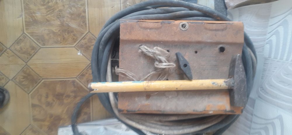 Электросварка продам