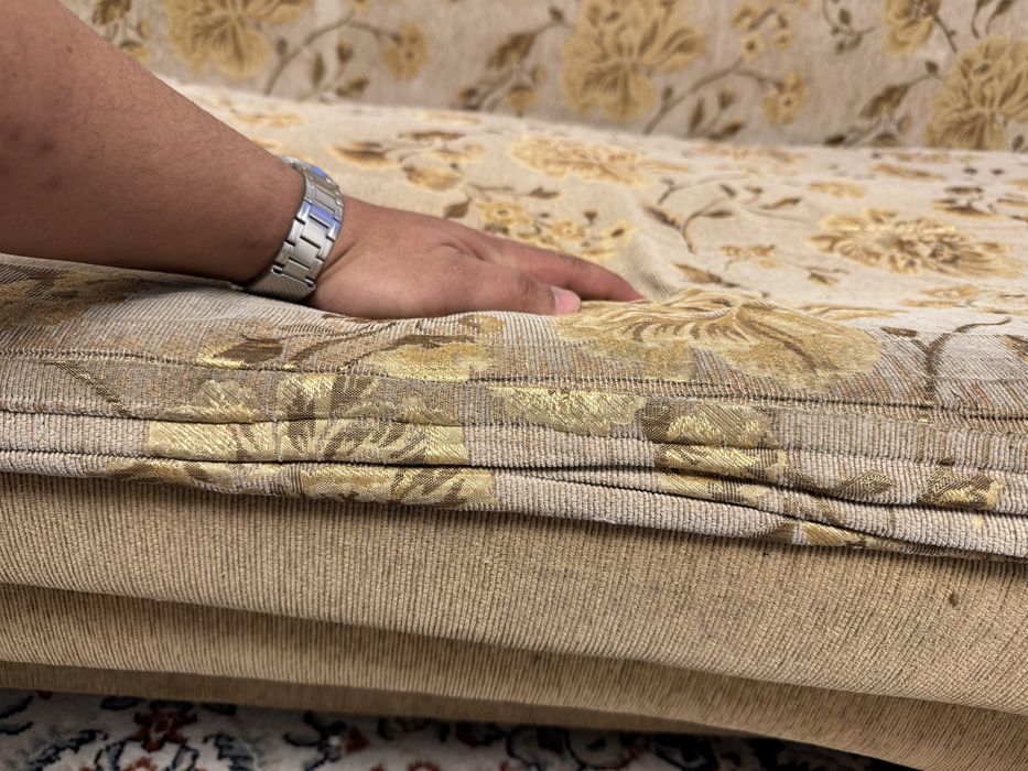 Продам диван самовывоз