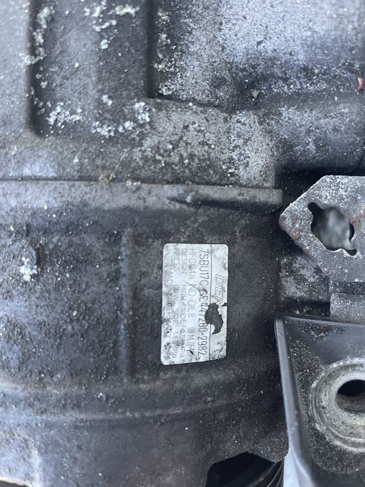 Компресор климатик БМВ Ф10/ Ф11/ Ф01 и др (kompresor bmw f10)