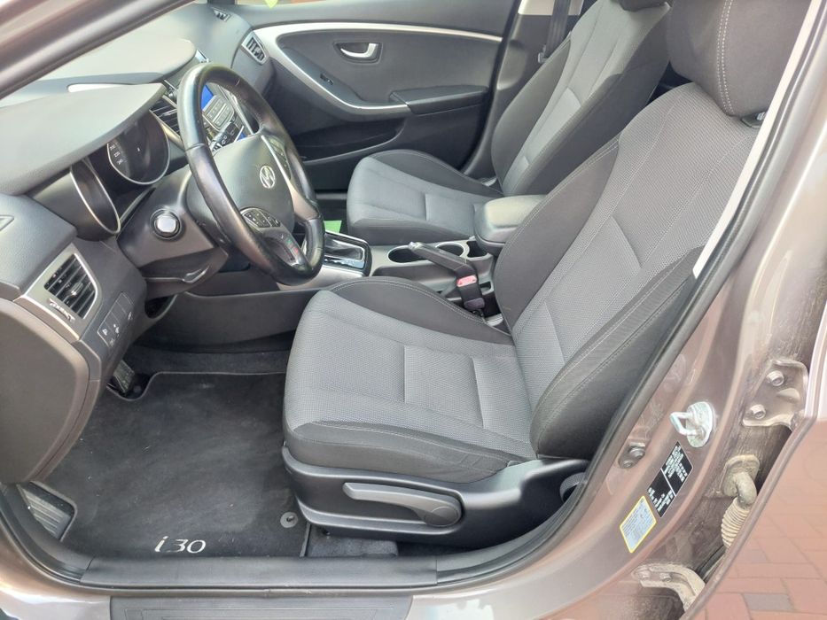 Hyundai i30 1.6 benzina Automata 2013 136CP Euro5