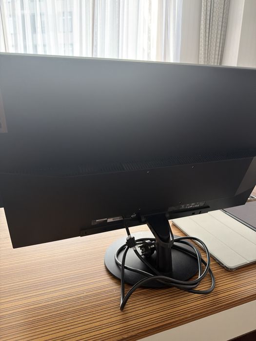 Монитор Lenovo 60герц
