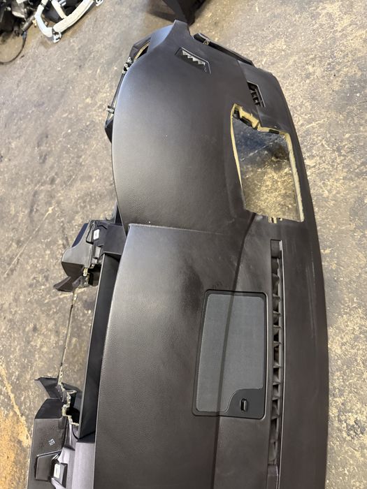 Табло арматурно за BMW E60/E61 с Head up Preface