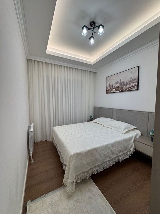 Трех комнатная квартира на Алайском