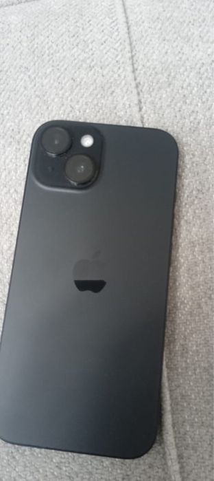 Айфон 15 на 128 гиг