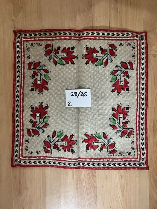 Ръчно бродирани карета