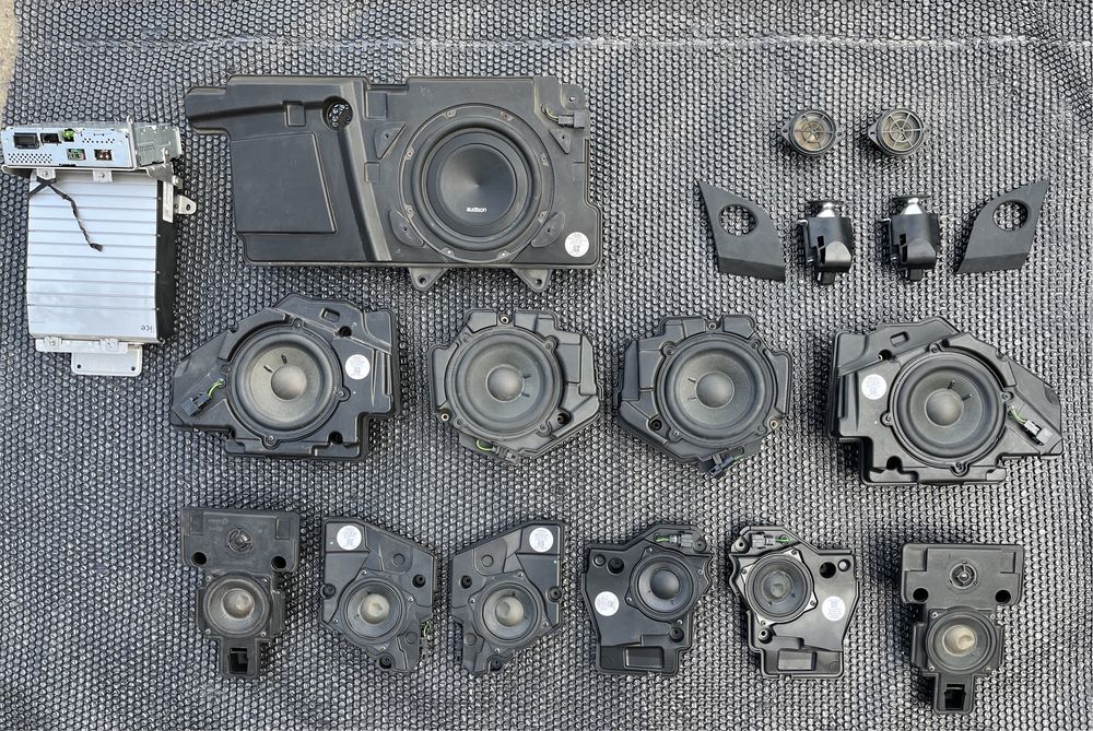 Sistem muzica Bang & Olufsen Audi A8 4H