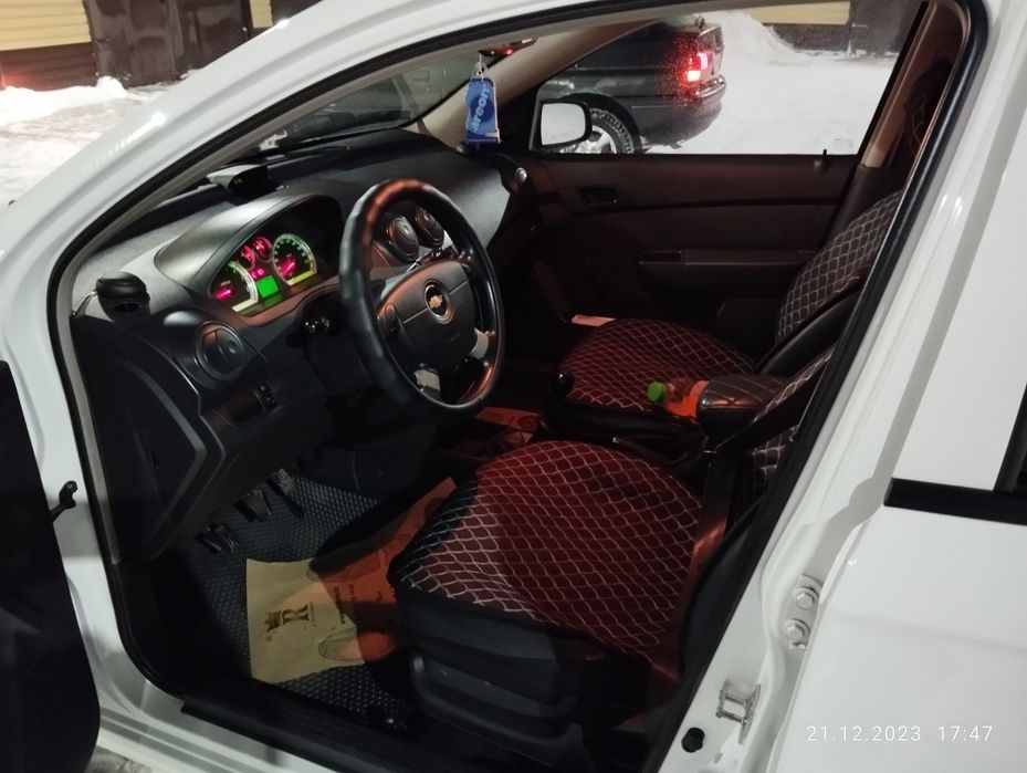 Продам нексию р3