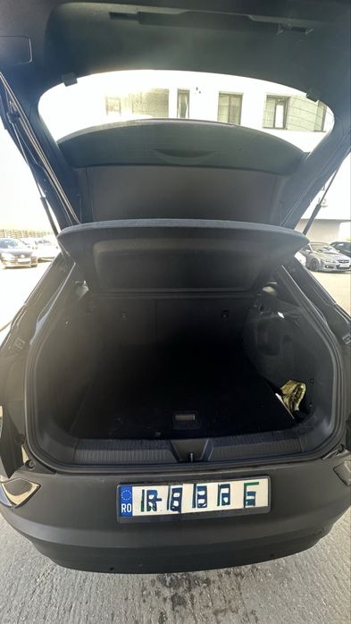 Inchiriez Volkswagen ID4 PURE pentru Uber/Bolt