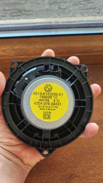 Boxa boxe difuzor difuzoare BMW E90 E91 E92 E93 E81 E82 E87 E8 X1 E84