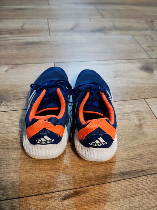 Încălțăminte sport adidas