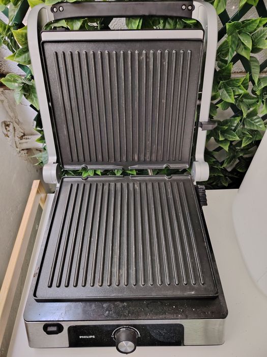 Скара грил за печене Philips 5000