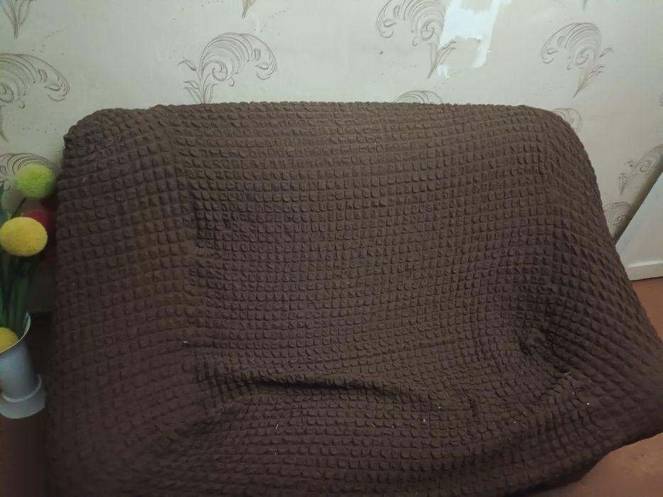 продам кресла и маленький диван