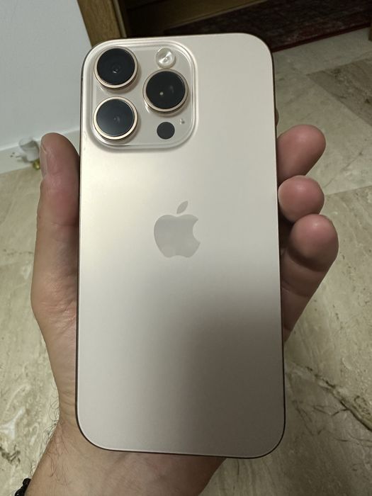 Iphone 16 Pro  128GB .Telefonul are garantie 1 an