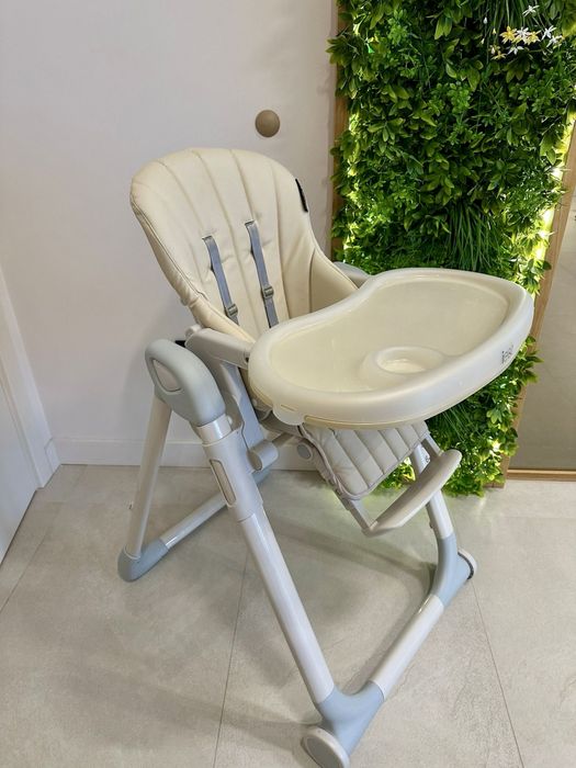 CANGAROO Стол за хранене I EAT БЕЖОВ