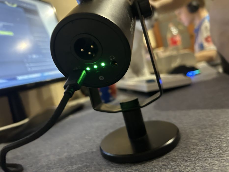 Maono pd400x микрофон