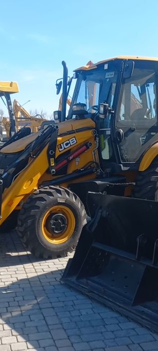 JCB  xizmati ekskavator pogruzchik kelishilgan narxlarda