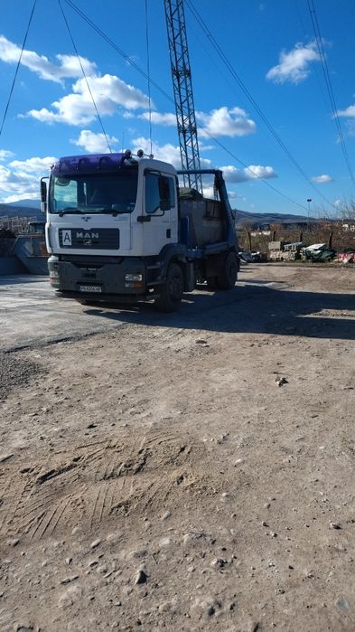 Транспорт на отпадъци с контейнери 6,7 и 10 кубикови контейнери