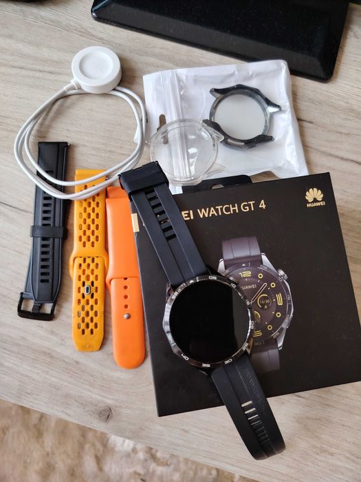 Huawei GT4 смарт часовник