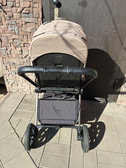 Коляска детская прогулочная