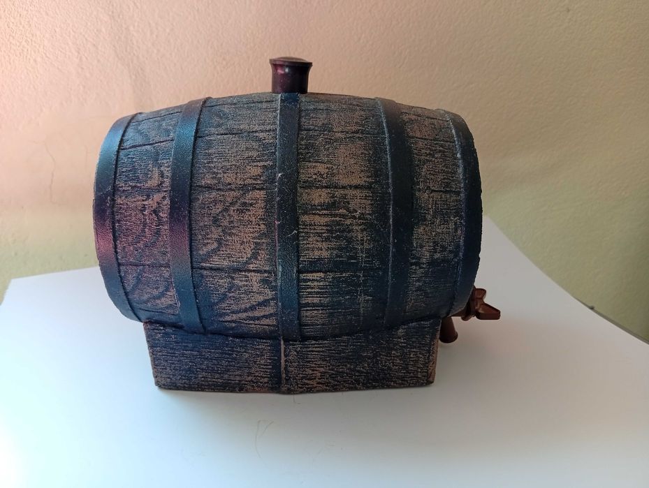 Малко Буре(пластмасово)за вино и ракия