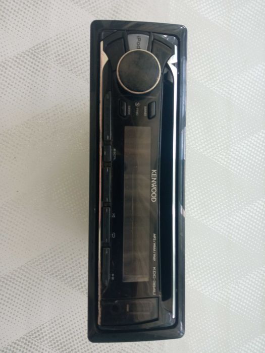 CD приемник за автомобил Kenwood