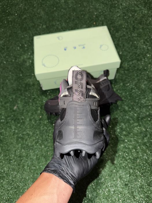 Off White Odsy 1000