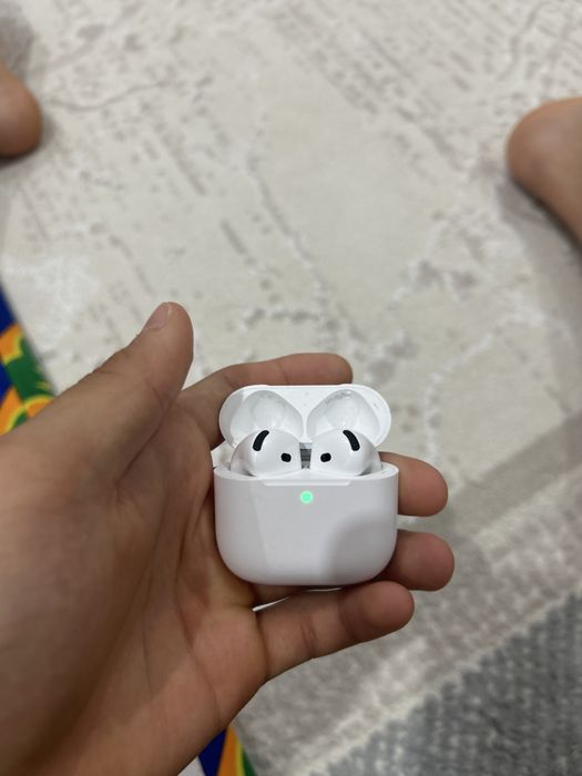 Наушникик Airpots 4ACH оригинал