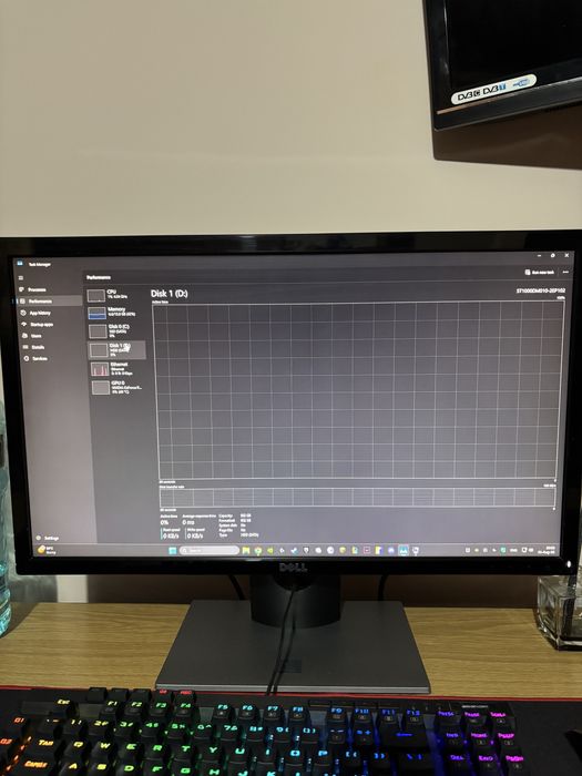 Vand PC Gaming + Monitor Dell SE2417HGX