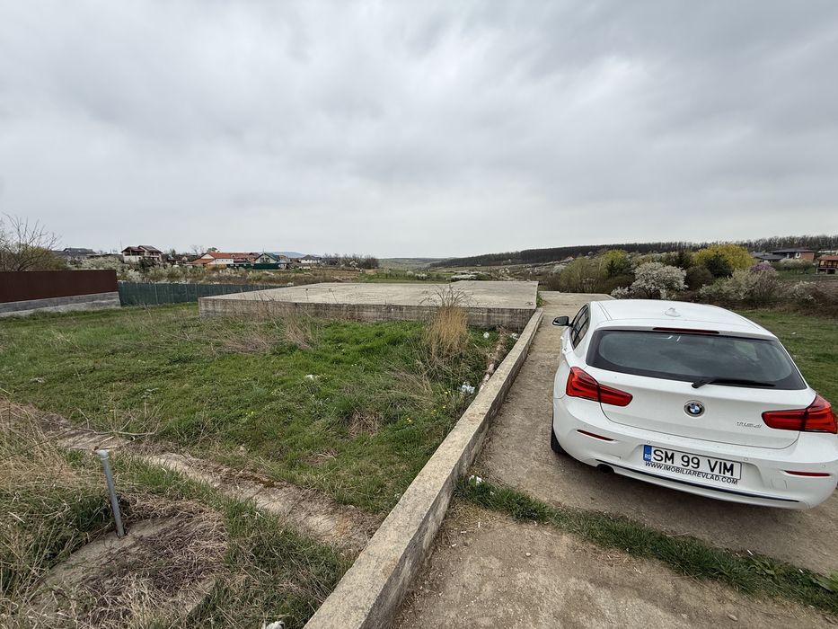 Ofer spre vanzare fundatie pentru Casa + Teren 58 Arii in Viile SM