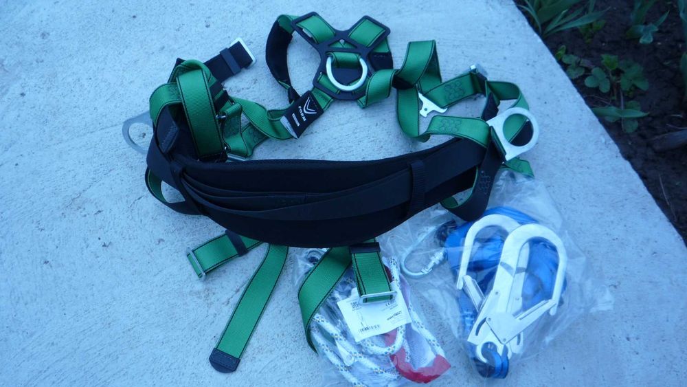 Раменно бедрен колан ( сбруя ) FORM MSA