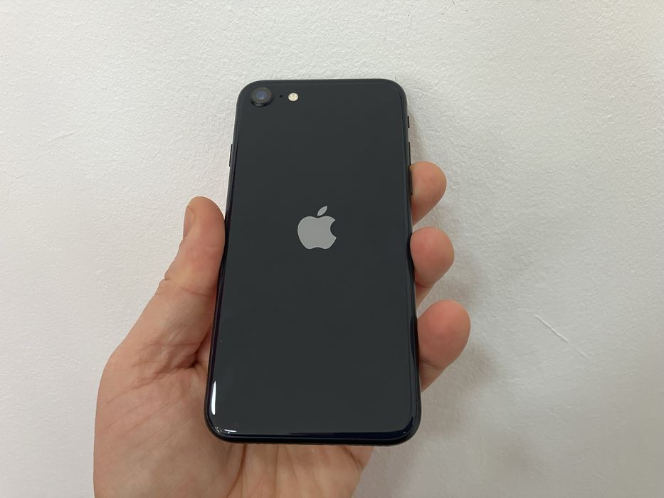 Iphone SE3, 64 gb, Black