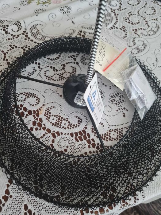 Лампа черна нова