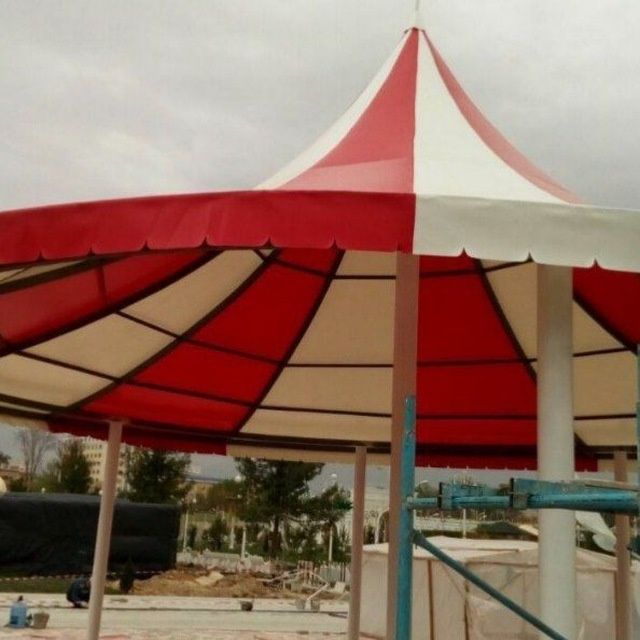 Tent baner ustanovka