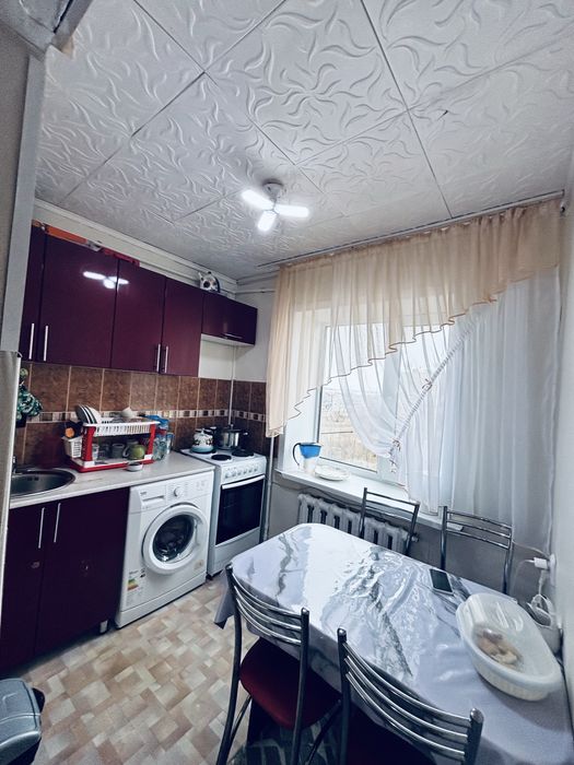 Продам двухкомнатная квартира